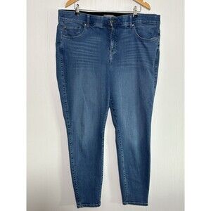 Torrid Premium Bombshell Skinny Jeans Womens Size 24 T Blue Medium Wash Stretch